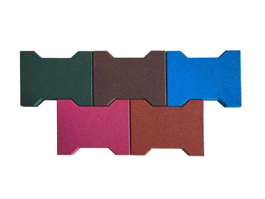 Pferderennen Ziegelhund Form H Form 200*160*120mm Verriegelung Gummi-Pflaster 20-50mm Anti-Rutsch für Spielplatz