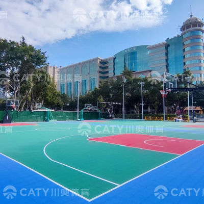 Einfach zu installieren PU-Boden Anti-Rutsch Verriegelung Kunststoffboden für Spielplatz Matte Basketball Boden Garage Hinterhof