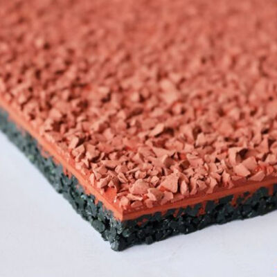 WA-zertifizierte Sendung Sandwich Athletic Running Track EPDM SBR Kautschuk Athletic Track Installation